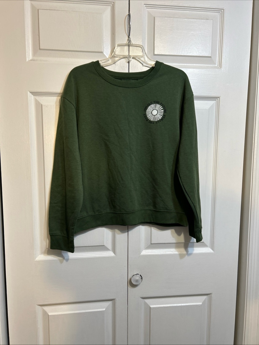 Miken Flow Green Size L Large Long Sleeve Top Inhale The Future Exhale The Past